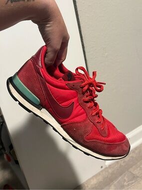 Women’s Nike Internationalist Red Retro Sneakers with Teal Heel Accent